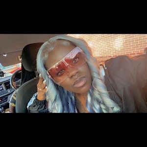 Meet your Posher, Desire